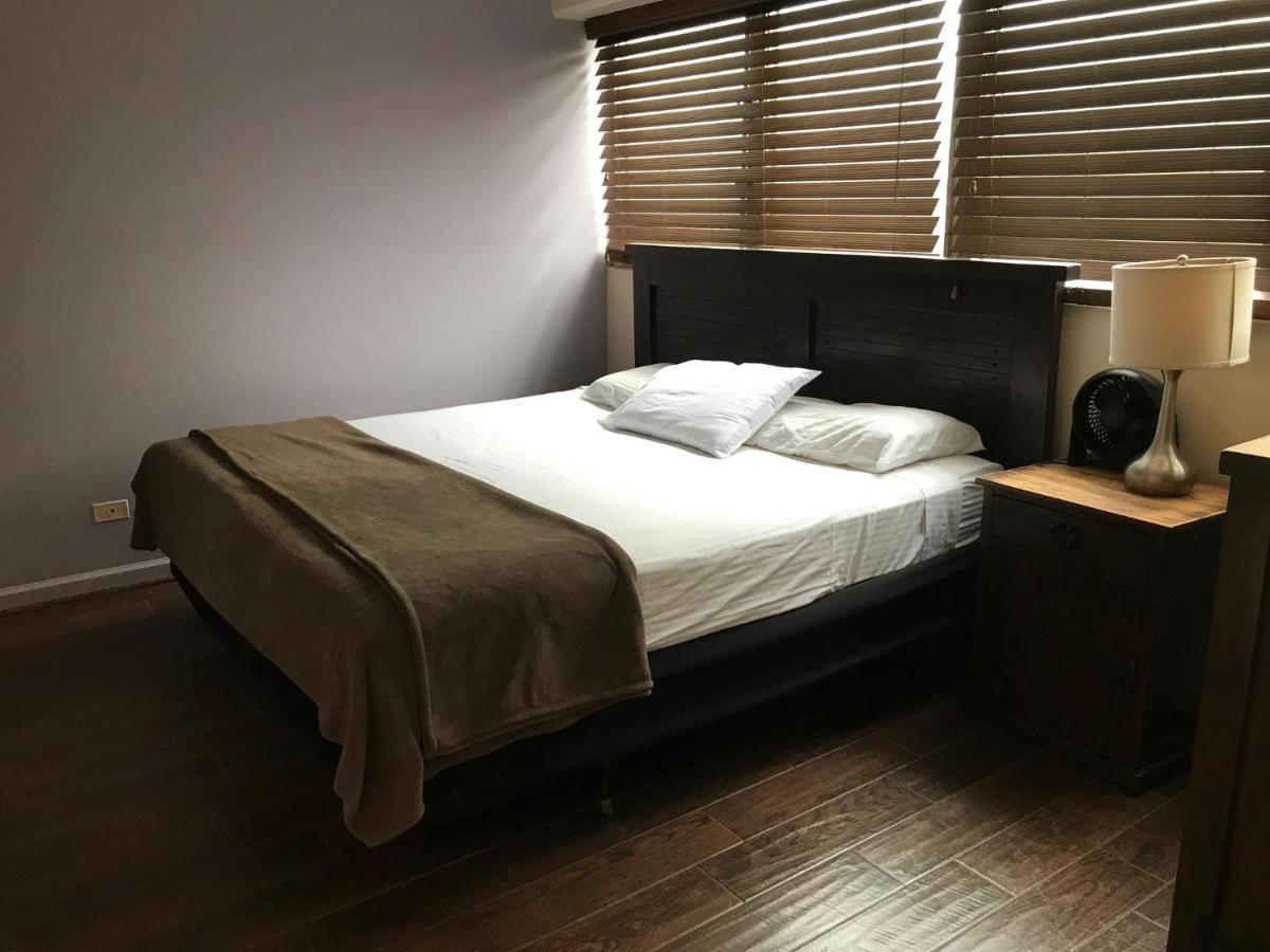 Апартаменти Waikiki 2Br King/King Beds Newly Renovated Гонолулу Екстер'єр фото